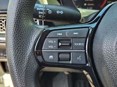 Used 2025 Honda Civic LX image 18