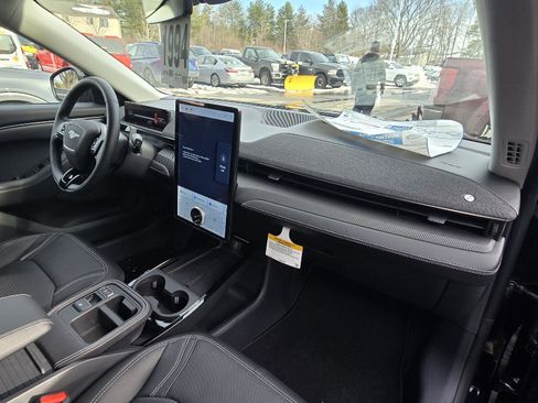 New 2025 Ford Mustang Mach-E Premium AWD/4WD image 13