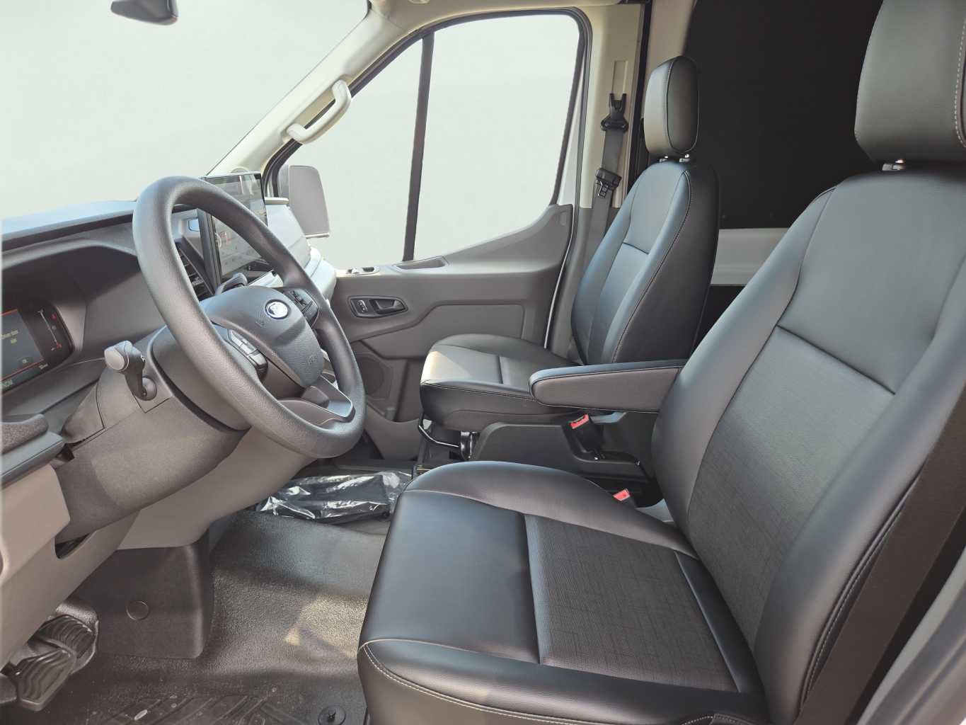 New 2026 Ford Transit 350 148 High Roof Extended w/ Load Area Protection Package RWD image 9