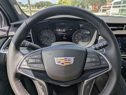 New 2026 Cadillac XT5 Premium Luxury FWD image 33