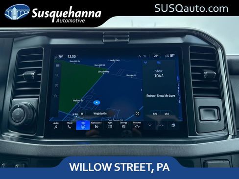 Used 2025 Ford F250 Platinum w/ FX4 Off-Road Package image 13