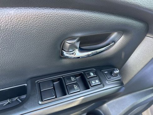 Used 2024 Nissan Titan PRO-4X w/ Pro-4x Utility Package image 15