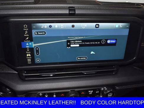 Used 2024 Jeep Wrangler Unlimited Sahara w/ Technology Group AWD/4WD image 13