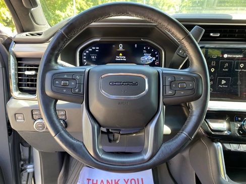 Used 2024 GMC Sierra 2500 Denali Ultimate AWD/4WD image 13