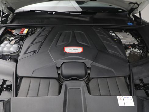 Used 2021 Porsche Cayenne GTS image 30