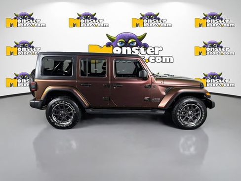 Used 2021 Jeep Wrangler Unlimited Sahara AWD/4WD image 4
