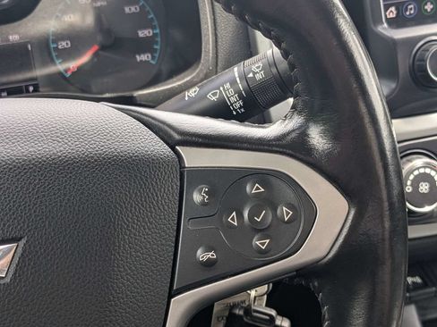 Used 2022 Chevrolet Colorado LT w/ Fleet Safety Package AWD/4WD image 18