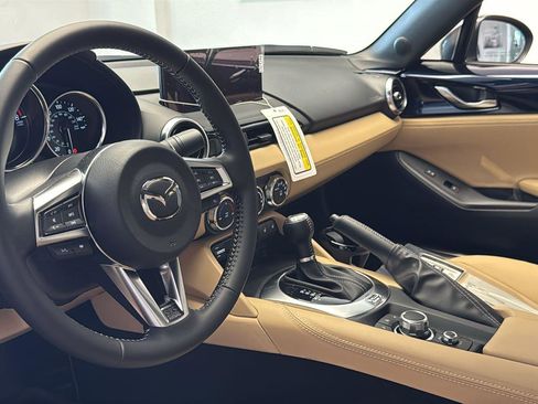 New 2025 MAZDA MX-5 Miata RF Grand Touring image 15