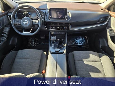 Used 2023 Nissan Rogue SV AWD/4WD image 10