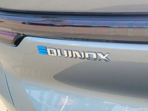 Used 2026 Chevrolet Equinox EV LT FWD image 20