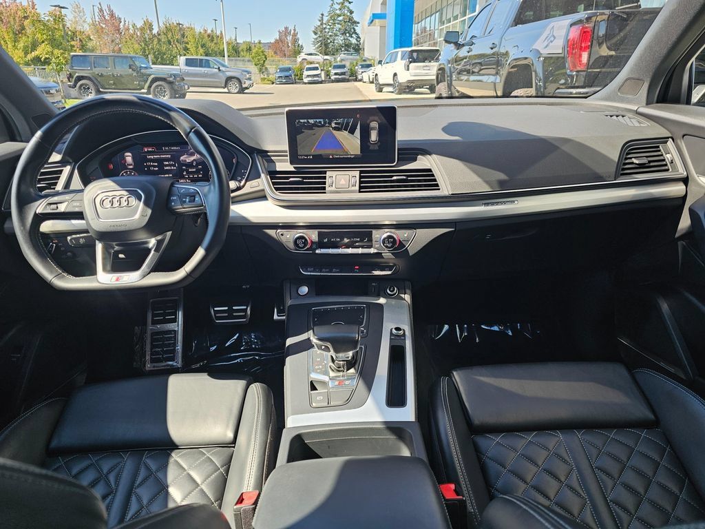 Used 2018 Audi SQ5 Premium Plus w/ Navigation Package AWD/4WD image 22