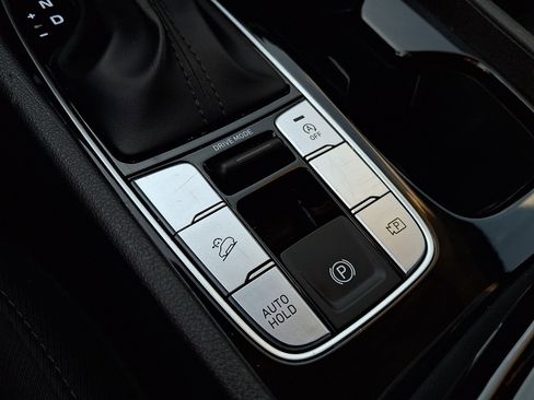Certified 2024 Hyundai Tucson SEL FWD image 18