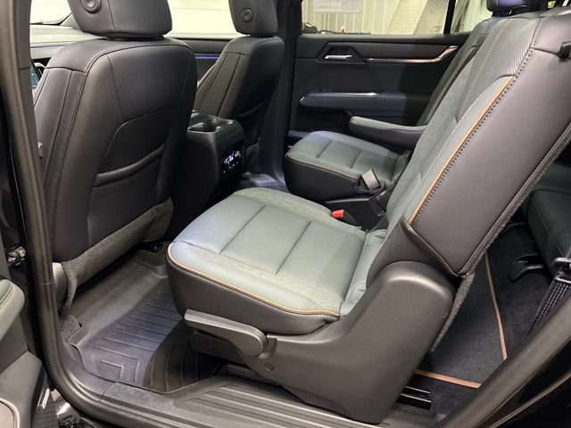 Used 2025 GMC Acadia AT4 w/ Super Cruise Package AWD/4WD image 26