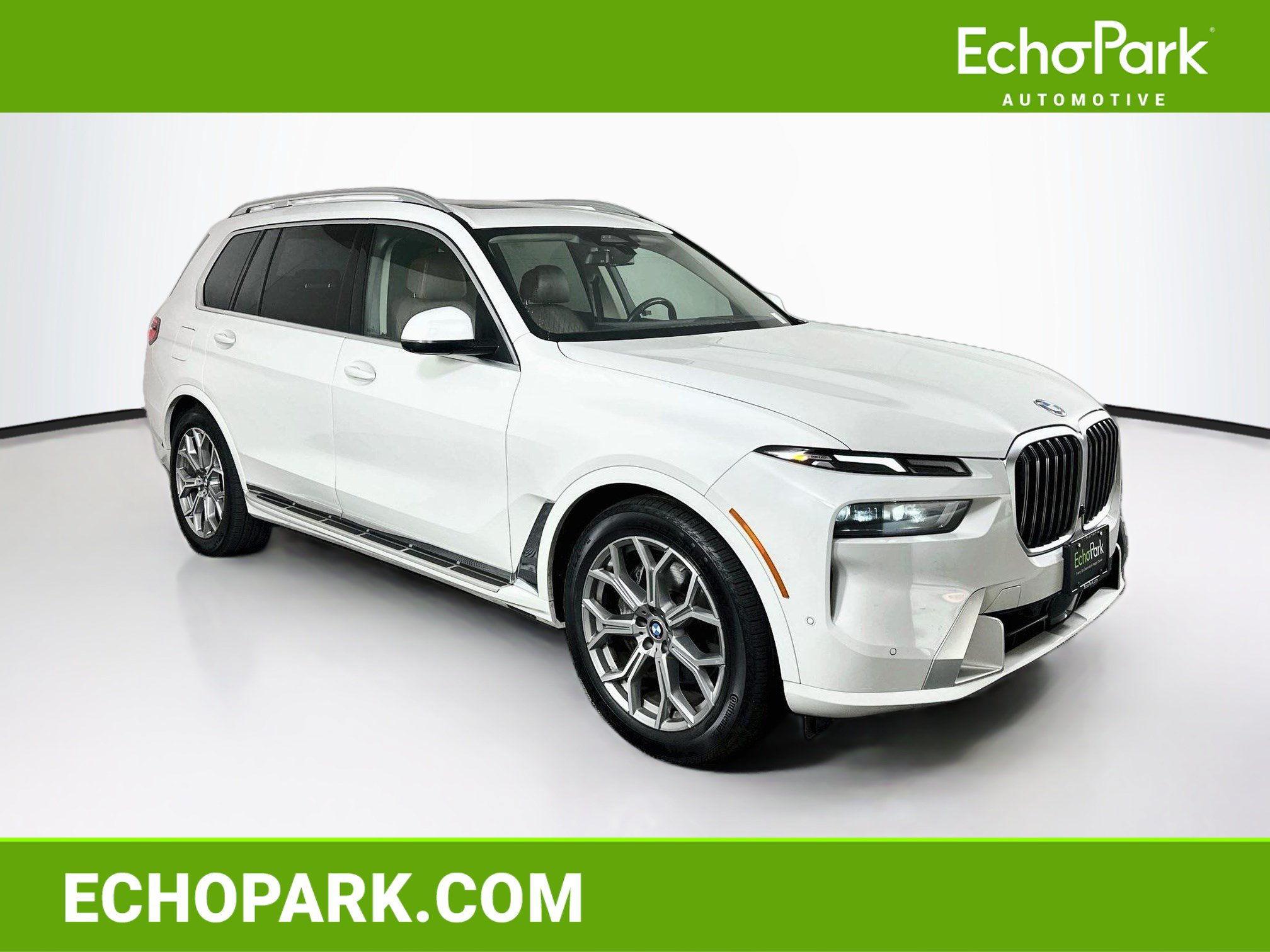 Used 2025 BMW X7 xDrive40i AWD/4WD image 1