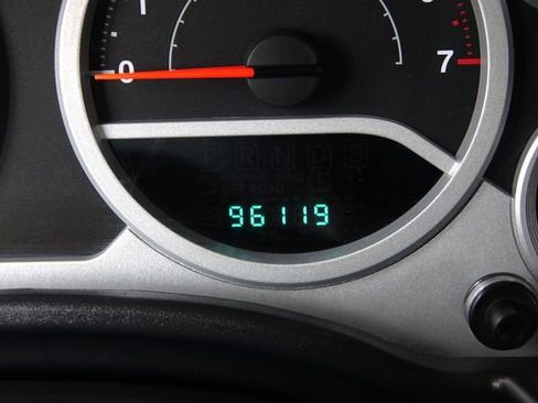 Used 2010 Jeep Wrangler Unlimited Sport image 40