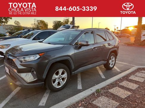 Certified 2019 Toyota RAV4 XLE image 1