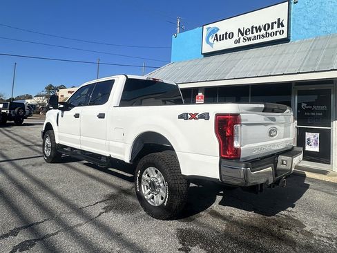 Used 2019 Ford F250 XLT image 6