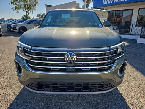 New 2026 Volkswagen Atlas SE image 2