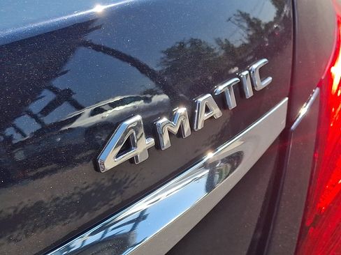 Certified 2017 Mercedes-Benz E 300 4MATIC image 30