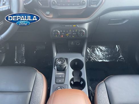 Used 2024 Ford Bronco Sport Outer Banks w/ Tech Package image 14