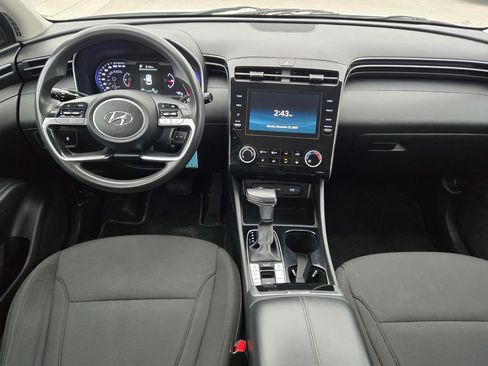Used 2022 Hyundai Tucson SE image 23