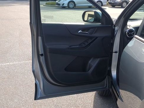 New 2026 Chevrolet Equinox LT w/ Safety and Technology Package image 19