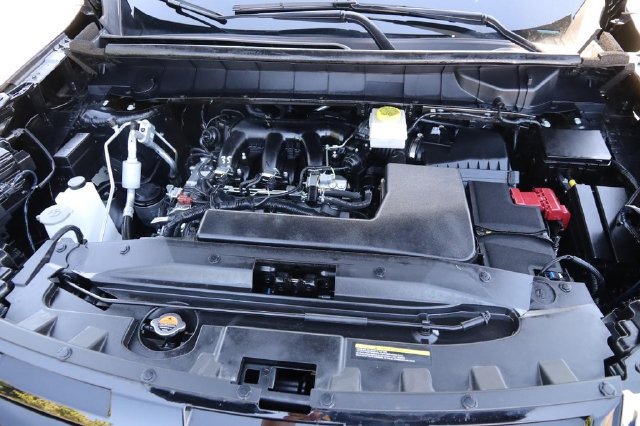 Certified 2025 Nissan Pathfinder SL w/ SL Premium Package FWD image 31