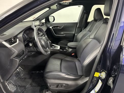 Used 2020 Toyota RAV4 XSE w/ XSE Grade Weather Package AWD/4WD image 5