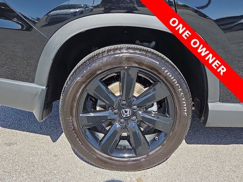 Used 2025 Honda Pilot Black Edition image 7