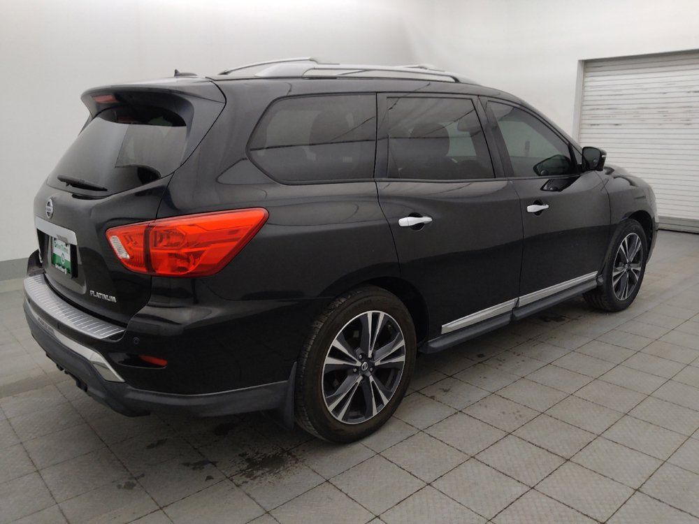 Used 2017 Nissan Pathfinder Platinum FWD image 10