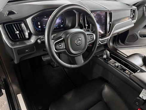 Used 2023 Volvo XC60 B5 Core image 44