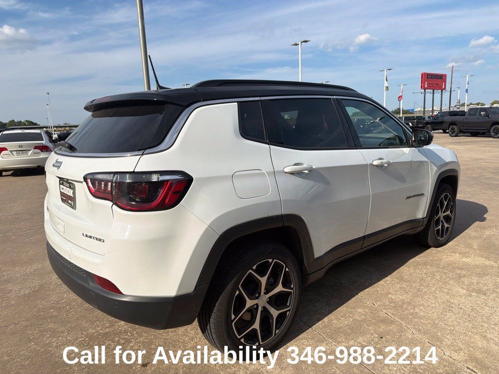 Used 2024 Jeep Compass Limited AWD/4WD image 6