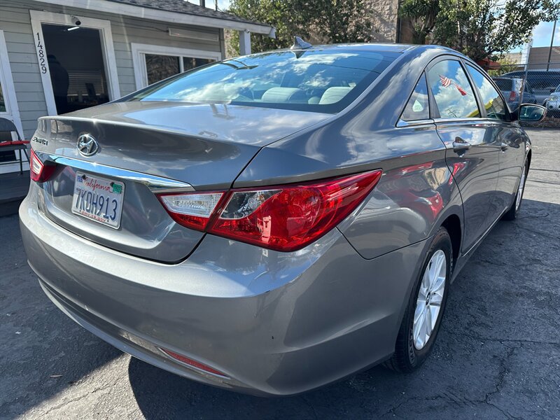 Used 2013 Hyundai Sonata GLS FWD image 5
