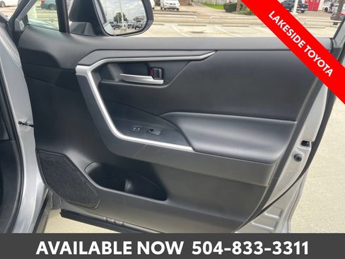 Certified 2025 Toyota RAV4 XLE FWD image 19