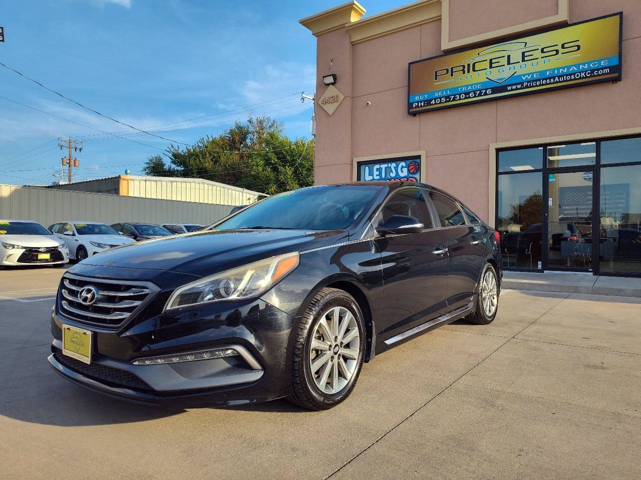 Used 2017 Hyundai Sonata Limited FWD image 8