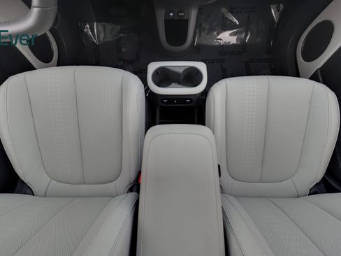 Used 2024 Hyundai Ioniq 5 Limited RWD image 26