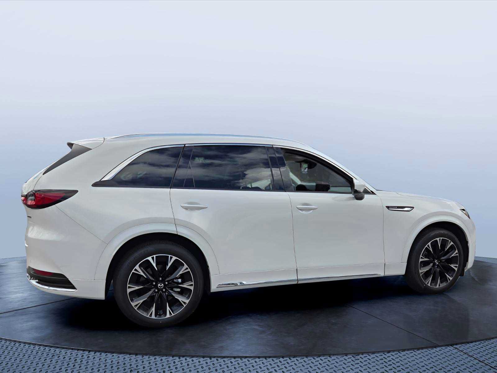 Certified 2025 MAZDA CX-90 3.3 Turbo S w/ Premium Plus AWD/4WD image 5