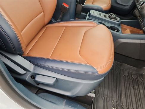 Used 2023 Ford Maverick Lariat w/ Lariat Luxury Package image 20