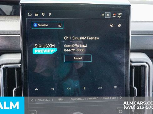 Used 2025 GMC Yukon XL Denali image 40