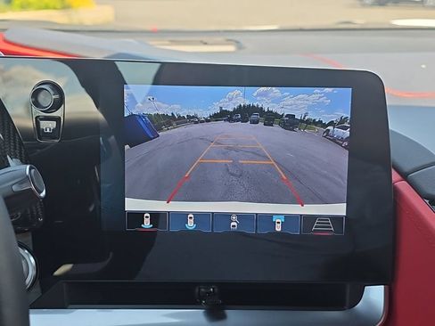 Used 2025 Chevrolet Corvette Stingray Preferred Cpe RWD image 37