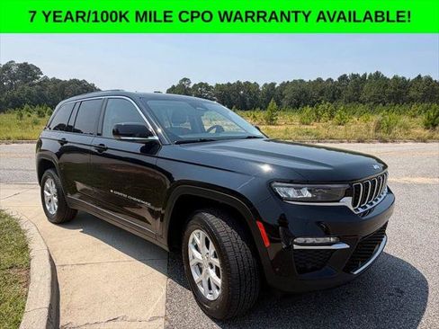 Certified 2023 Jeep Grand Cherokee Limited w/ Luxury Tech Group II AWD/4WD image 8