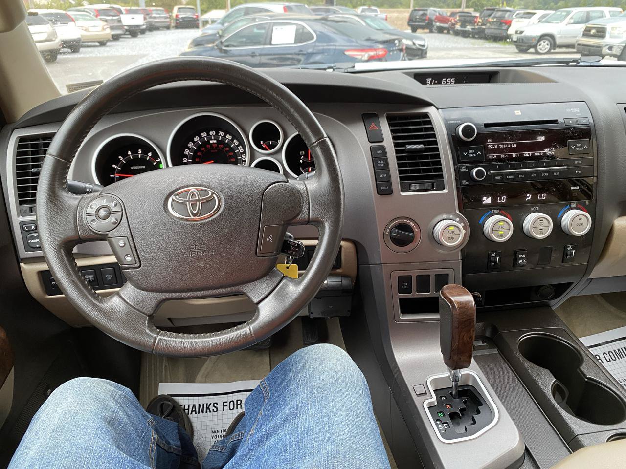 Used 2010 Toyota Tundra Limited AWD/4WD image 11