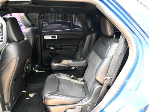 Used 2023 Ford Explorer ST w/ Equipment Group 401A AWD/4WD image 38