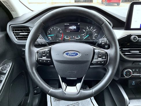 Used 2022 Ford Escape SE w/ Convenience Package image 12