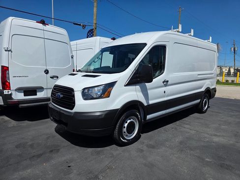 Used 2019 Ford Transit 250 148 Medium Roof image 30