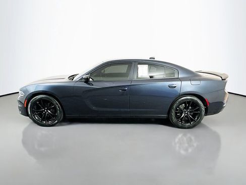 Used 2018 Dodge Charger SXT Plus w/ Blacktop Package image 4