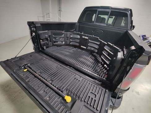 Used 2012 Ford F150 Raptor w/ Raptor Luxury Pkg image 9