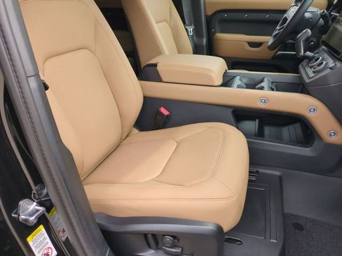 New 2026 Land Rover Defender 110 S AWD/4WD image 18