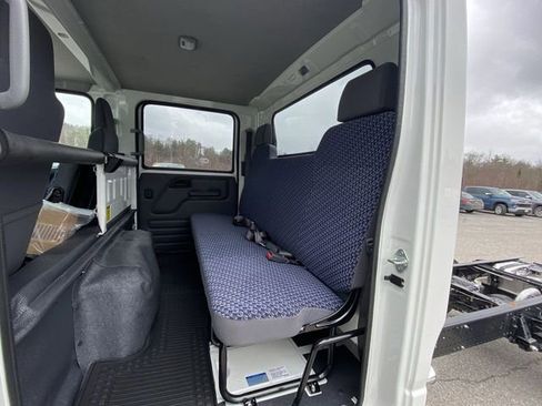 New 2024 Chevrolet Low Cab Forward image 20