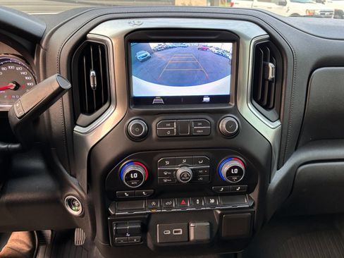 Used 2021 Chevrolet Silverado 1500 LT w/ Work Truck Package AWD/4WD image 12